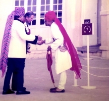 thumb200 bagri Thakur Bhawani Singh BAGRI being introduce to Prince Charles by Maharaja Gaj Singhji of Marwar on 2nd November 2003 at MehrangarhFort Jodhpur 1